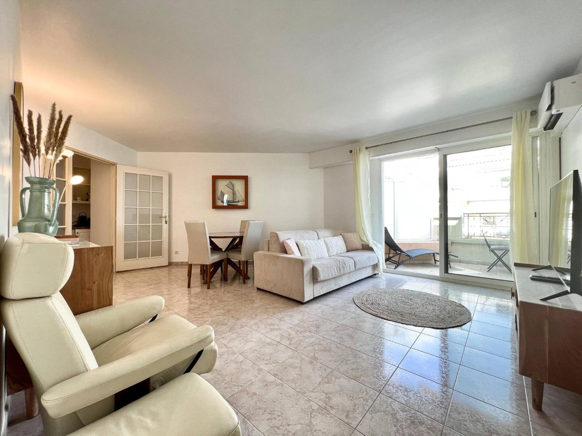 'le Victoria Beach' Vue Plein Centre, Spacieux Apartment *